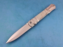 Custom Knife by Jack  Levin