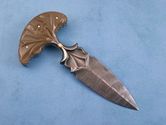 Custom Knife by Larry Fuegen