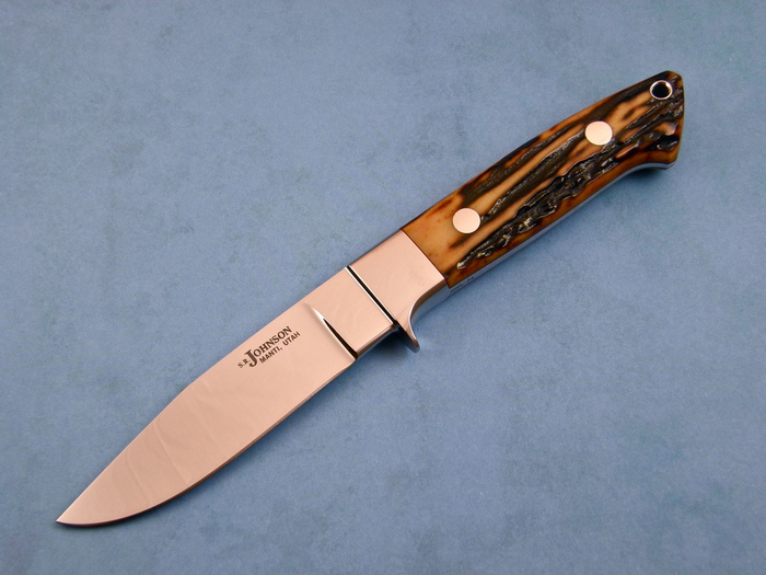 Custom Fixed Blade, N/A, RWL-34 Steel, Amber Stag Knife made by Steve SR Johnson